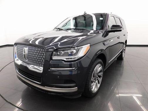 2023 Lincoln Navigator Reserve