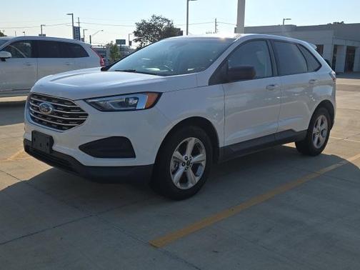 2020 Ford Edge SE