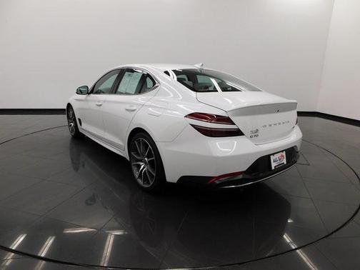 2023 Genesis G70 2.0T