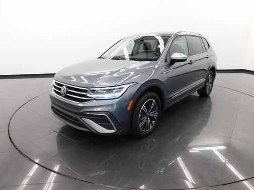 2024 Volkswagen Tiguan 2.0T Wolfsburg Edition