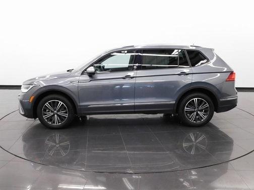 2024 Volkswagen Tiguan 2.0T Wolfsburg Edition