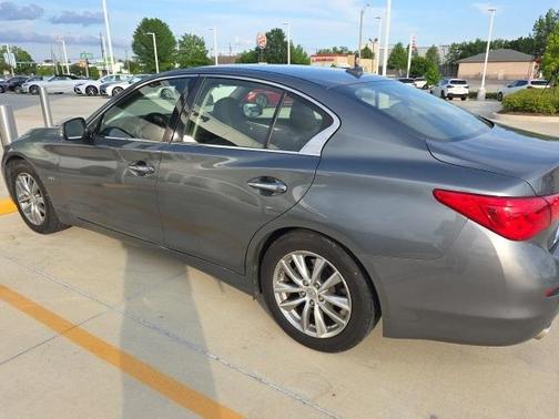 2017 INFINITI Q50 2.0T Premium