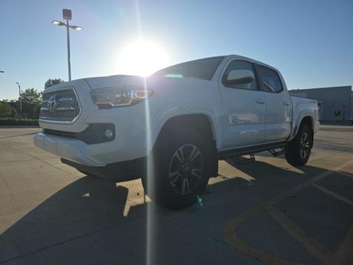 2017 Toyota Tacoma TRD Sport