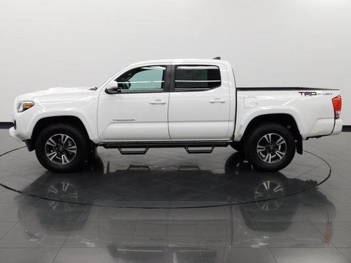 2017 Toyota Tacoma TRD Sport