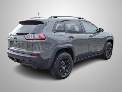 2022 Jeep Cherokee X