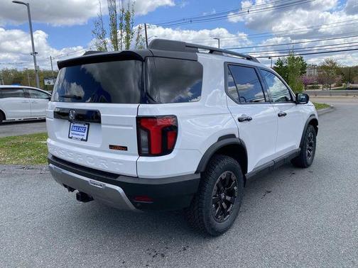 Platinum White Pearl 2026 Honda Passport AWD TrailSport Elite