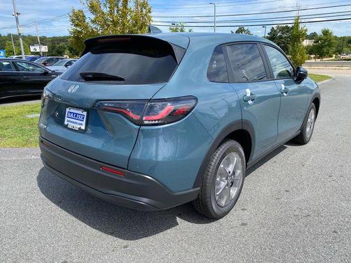2026 Honda HR-V LX