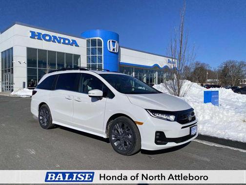 Platinum White Pearl 2026 Honda Odyssey Touring