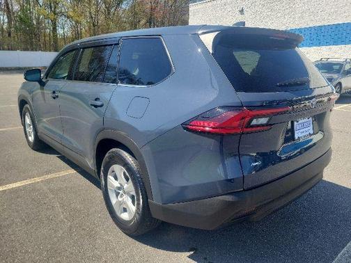 Storm Cloud 2026 Toyota Highlander LE