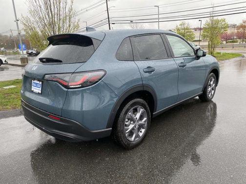 Nordic Forest Pearl 2026 Honda HR-V LX