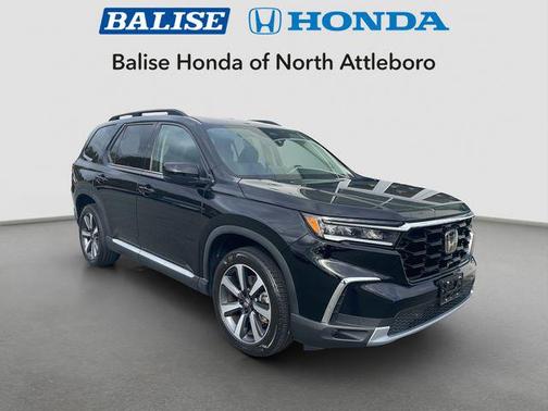 2023 Honda Pilot Touring 8-Passenger