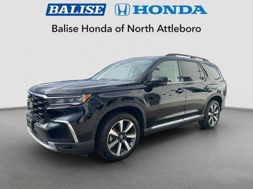 2023 Honda Pilot Touring 8-Passenger