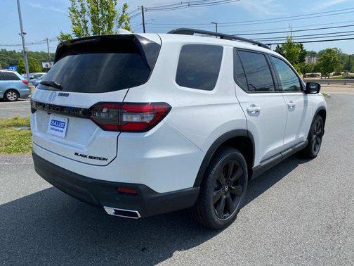 2025 Honda Pilot Black Edition