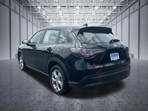 Crystal Black Pearl 2024 Honda HR-V LX