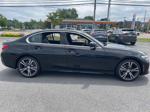 2021 BMW 330 xDrive