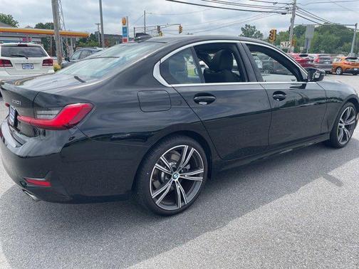 2021 BMW 330 xDrive