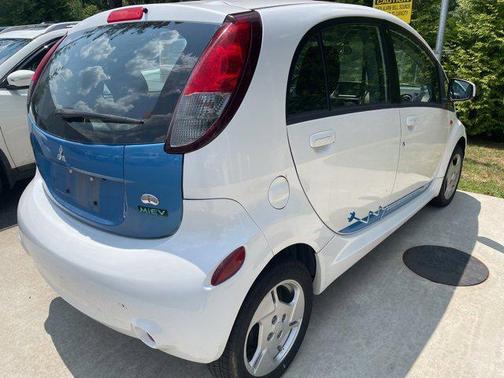 2012 Mitsubishi i-MiEV ES
