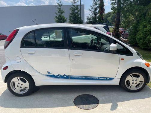 2012 Mitsubishi i-MiEV ES