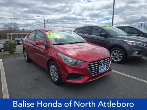 2019 Hyundai Accent SE
