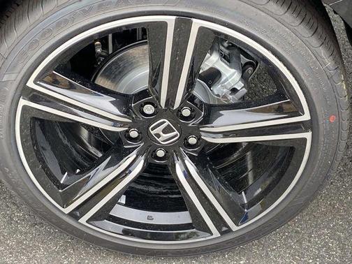Crystal Black 2026 Honda Accord Hybrid Sport