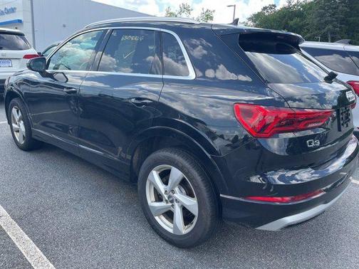 2020 Audi Q3 45 Premium