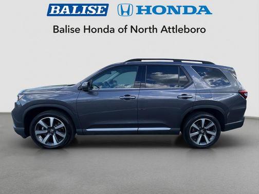 Modern Steel 2023 Honda Pilot AWD Elite