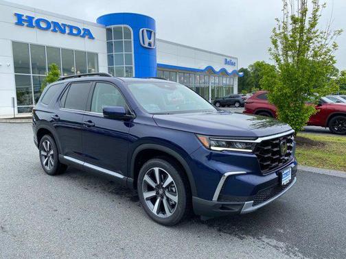 2025 Honda Pilot Touring 8-Passenger