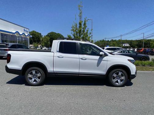 Platinum White Pearl 2026 Honda Ridgeline RTL