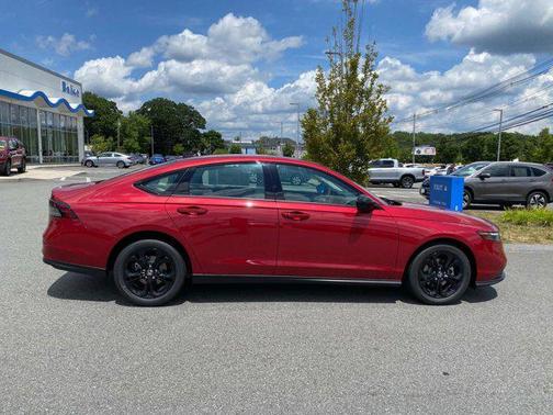 2025 Honda Accord Sport SE 1.5T