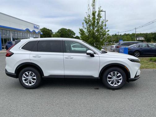 Platinum White Pearl 2026 Honda CR-V LX AWD
