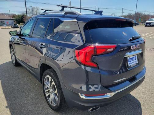 Blue Steel Metallic 2019 GMC Terrain SLT