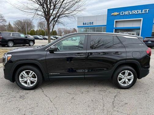 Ebony Twilight Metallic 2024 GMC Terrain SLE