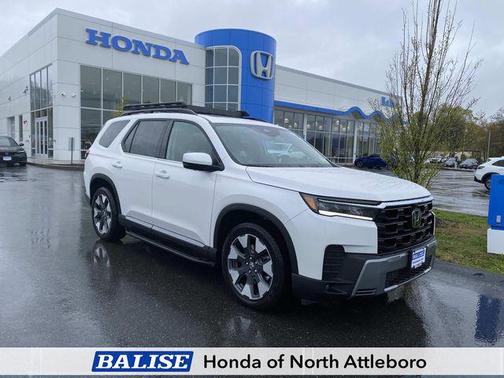 Platinum White Pearl 2026 Honda Pilot Elite