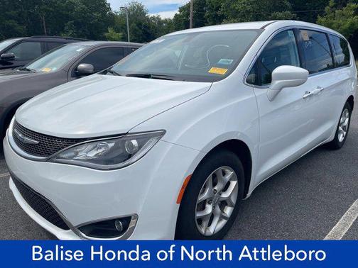 2020 Chrysler Pacifica Touring