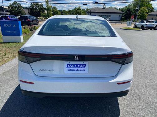 2025 Honda Accord LX 1.5T