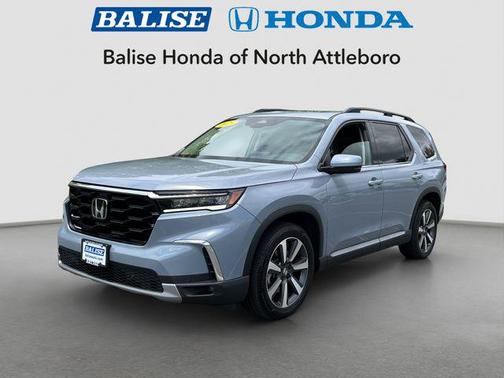 Gray 2025 Honda Pilot Touring 8-Passenger