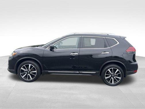 Magnetic Black Pearl 2019 Nissan Rogue SL
