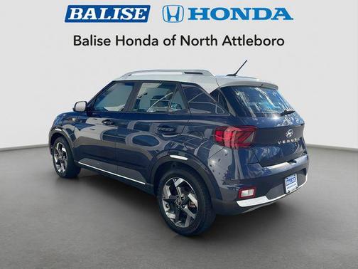 2023 Hyundai VENUE Limited