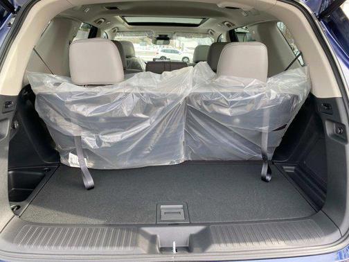 2025 Honda Pilot Touring 8-Passenger