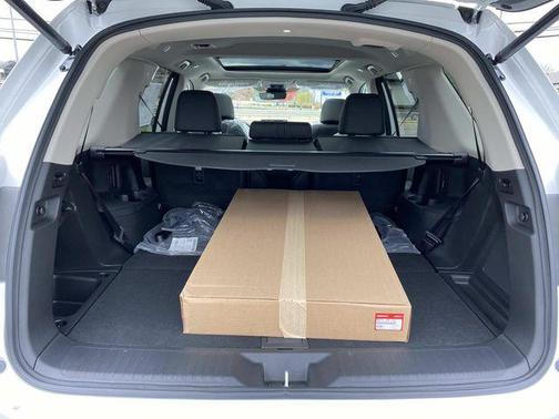 2025 Honda Pilot Touring 8-Passenger