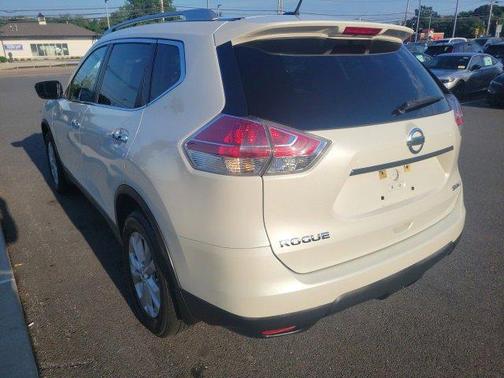 2015 Nissan Rogue SV