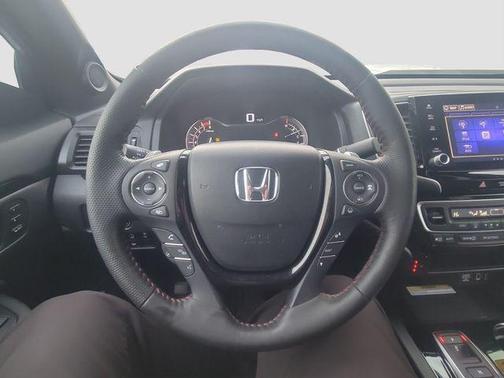 2023 Honda Ridgeline Black