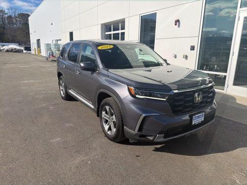 2024 Honda Pilot EX-L 7 Passenger