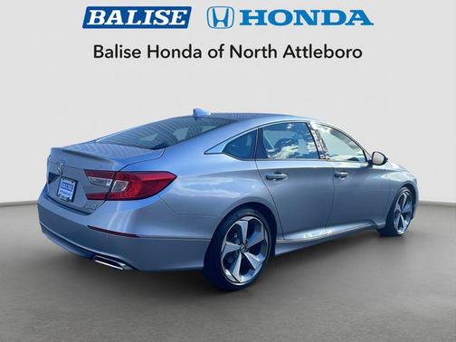 2019 Honda Accord Touring 2.0T
