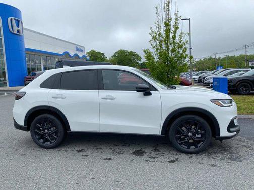 2025 Honda HR-V AWD Sport