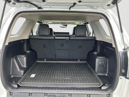 Wind Chill Pearl 2024 Toyota 4Runner Limited