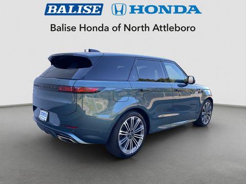 2024 Land Rover Range Rover Sport SE