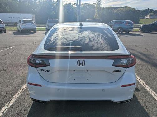 2022 Honda Civic Sport Touring
