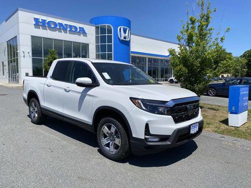 Platinum White Pearl 2026 Honda Ridgeline RTL