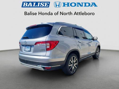 2020 Honda Pilot Touring 8-Passenger